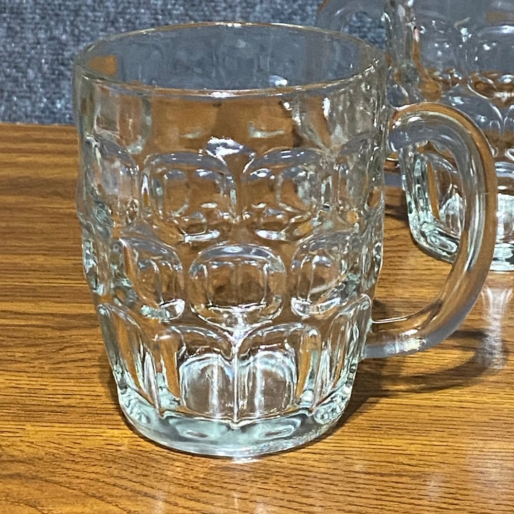 Set of 4 Dimpled Glass Beer Mugs Heavy Clear Thumbprint Pub Steins Tankards 16oz